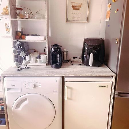 Appartamento Apartamento Com Boa Luz E Localizacao Em Lisboa. Esterno foto