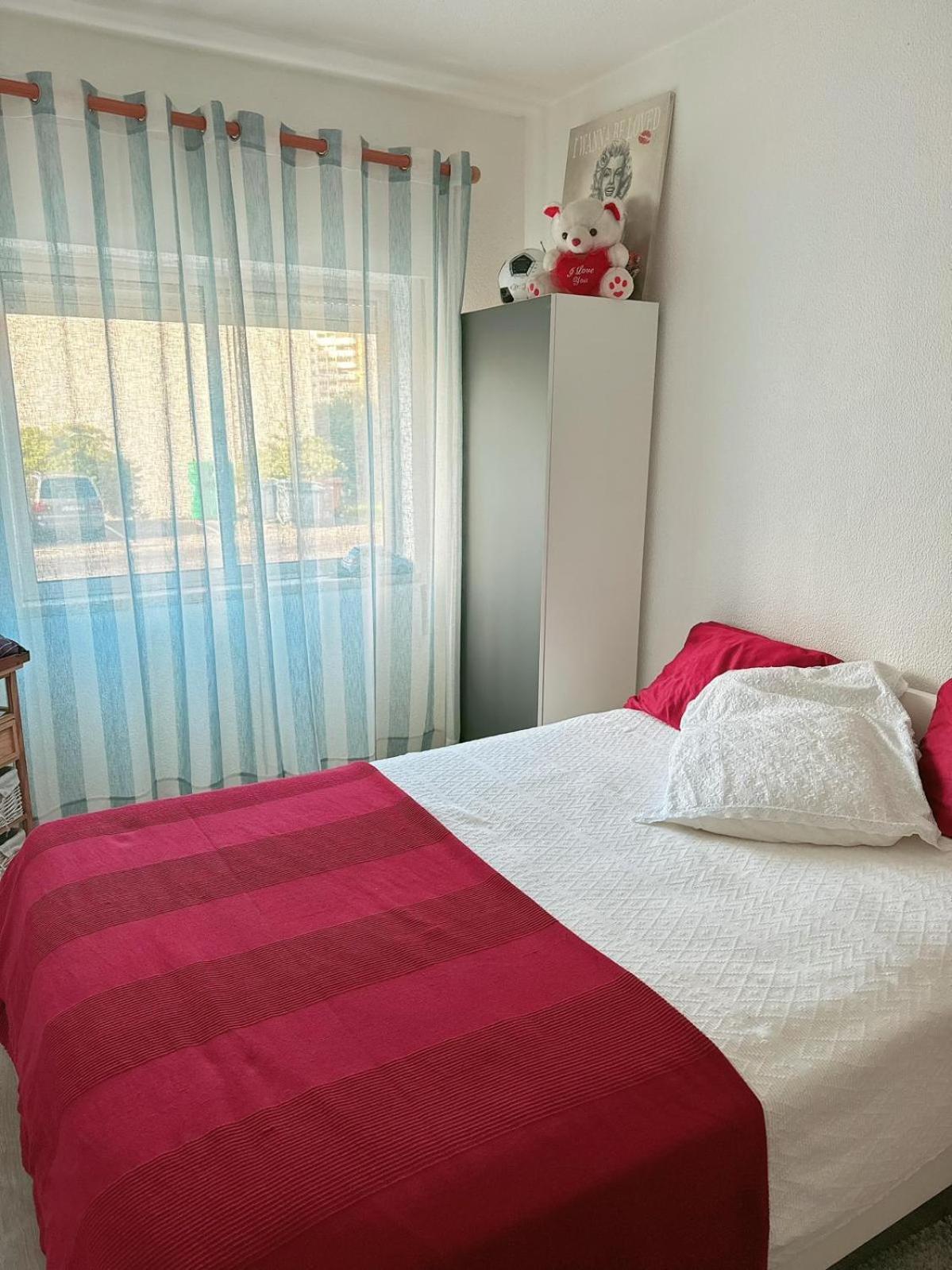 Appartamento Apartamento Com Boa Luz E Localizacao Em Lisboa. Esterno foto
